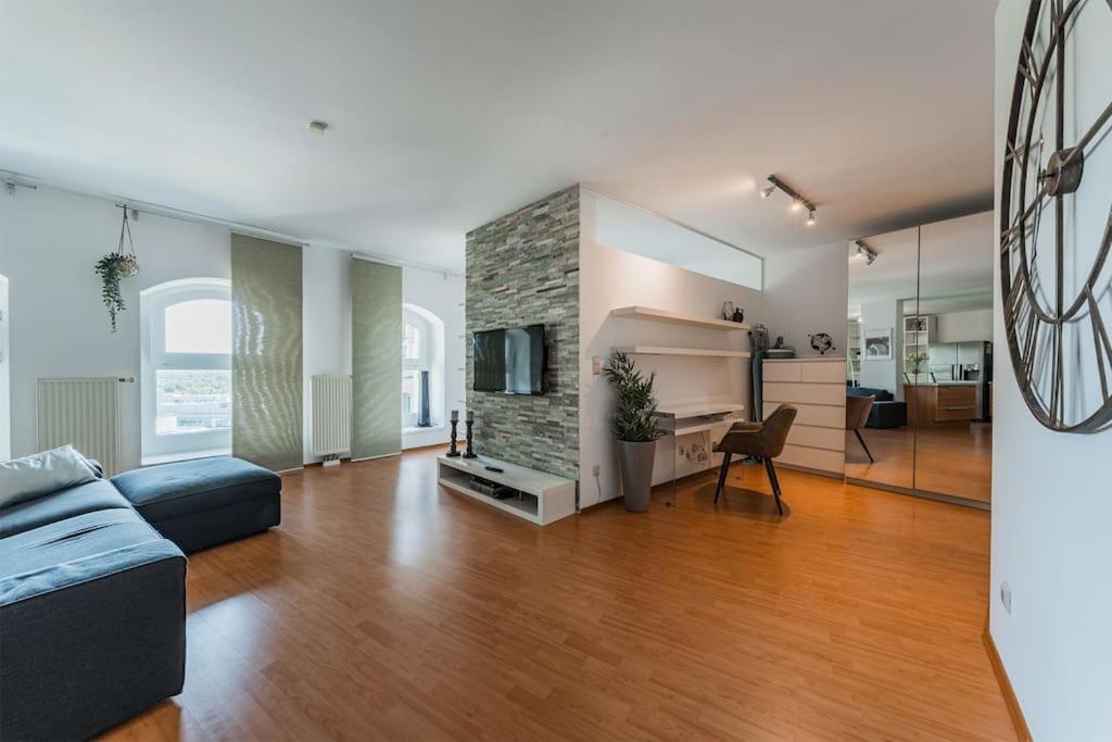 Spektakulaeres Apartment ✩ 7. Stock ✩ Kostenlose Parkgarage Vienna Exterior photo